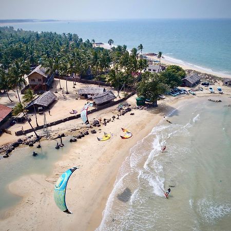 Surfpoint Sri Lanka Kite Village Kalpitiya Dış mekan fotoğraf