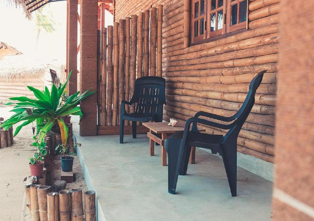 Surfpoint Sri Lanka Kite Village Kalpitiya Dış mekan fotoğraf